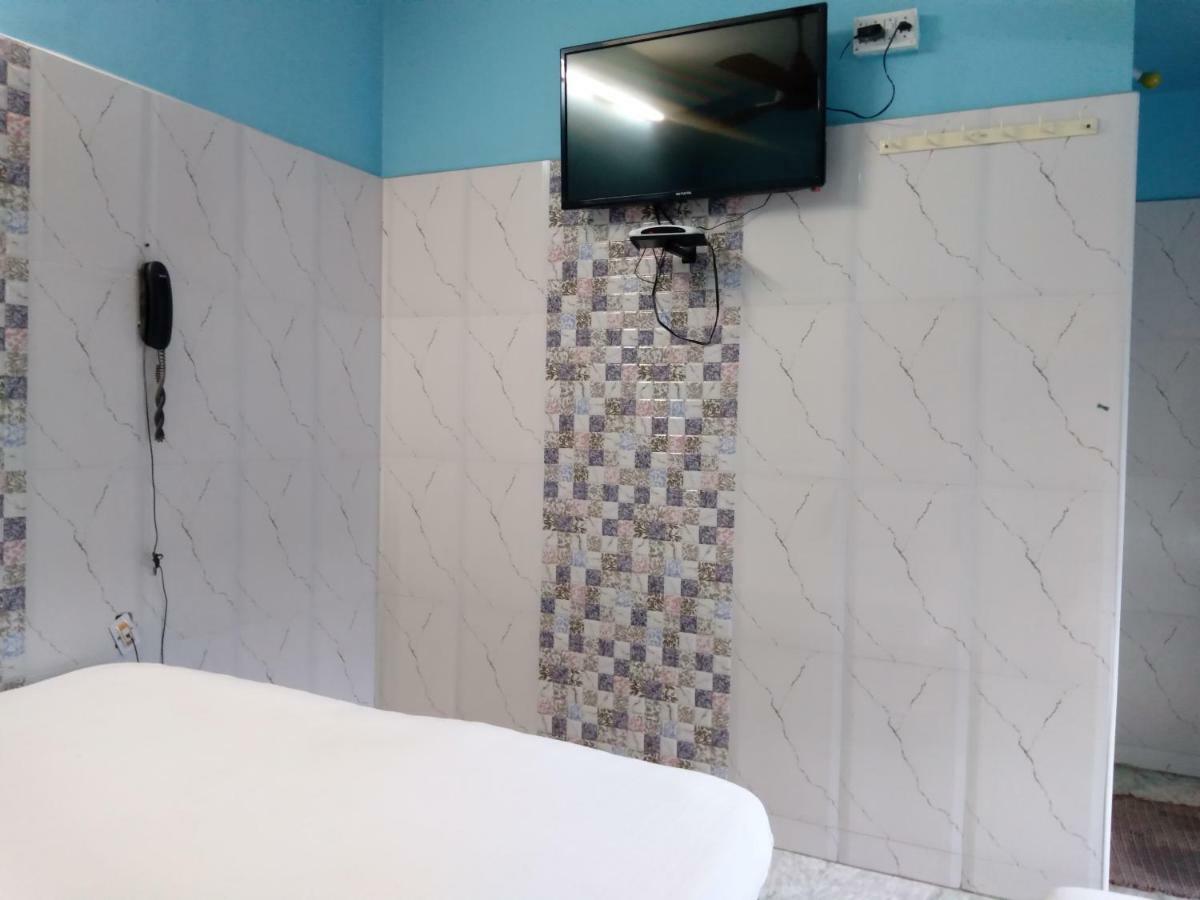 Classic Guest House チェンナイ エクステリア 写真